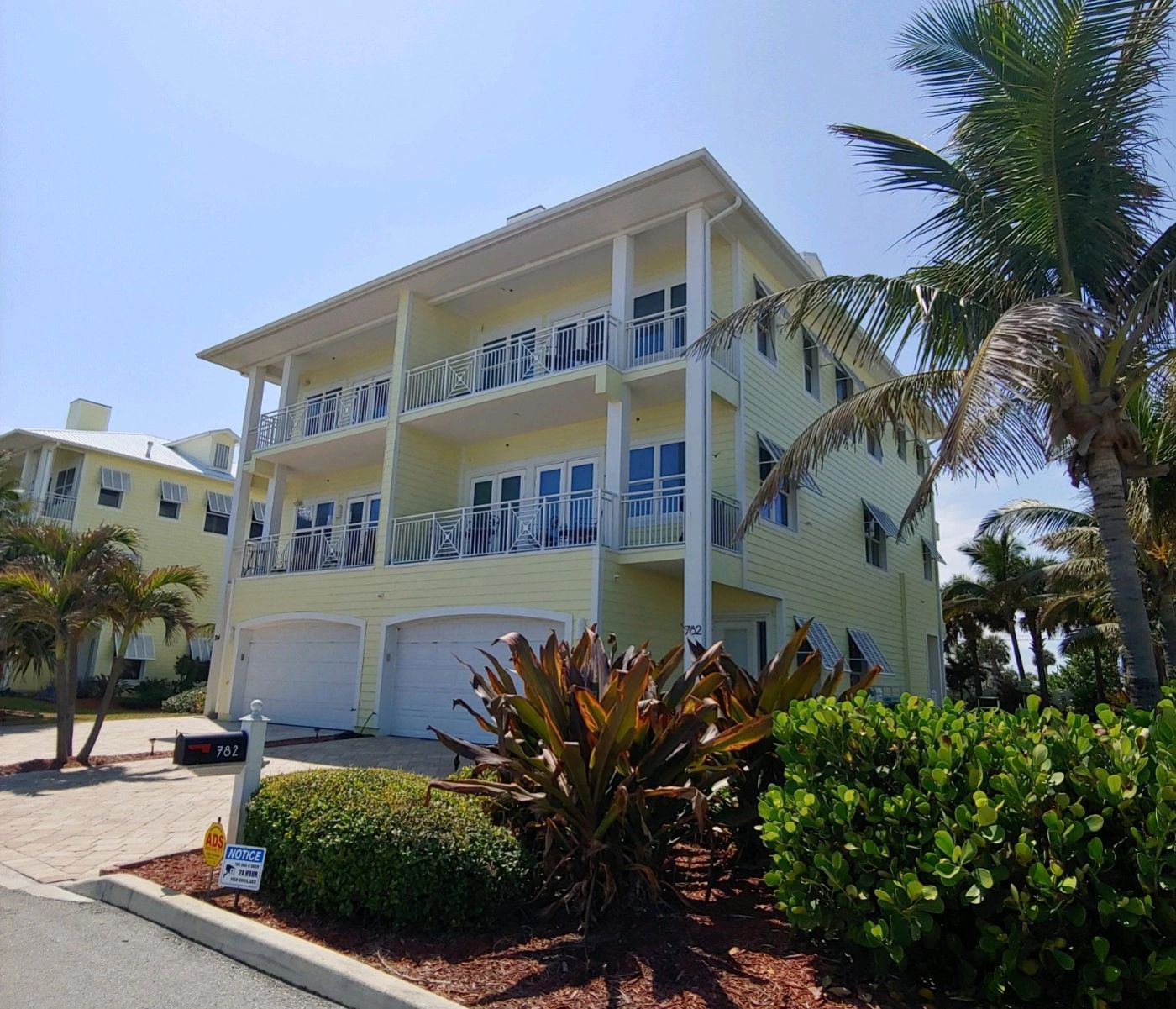 Lago Mar Villas